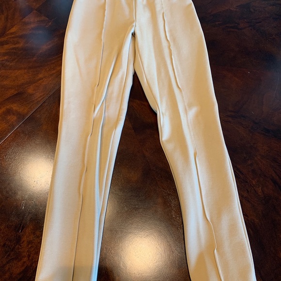 Lilly Pulitzer travel pant- Sz: S - Picture 4 of 4